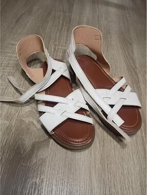 White Strappy Flat Sandals with Ankle Wrap